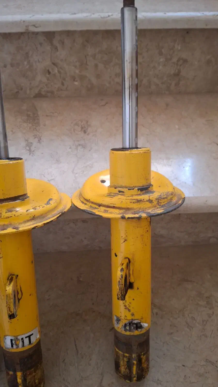 کمک  ولول فنر ۲۰۶ پوست کوتاه ۳۲ و منبع ۲۲۰|قطعات یدکی و لوازم جانبی|گنبد کاووس, |دیوار