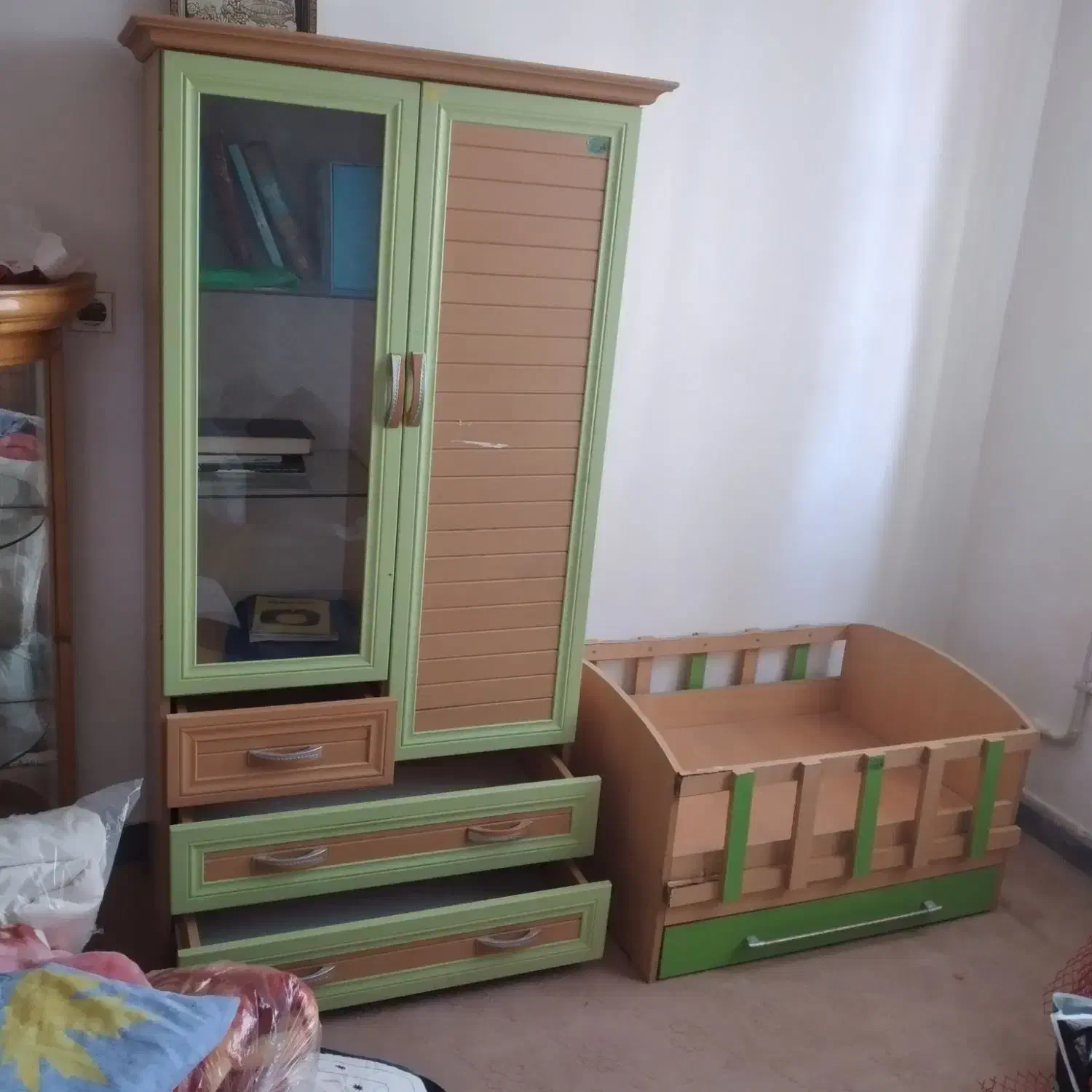 کمد بچه با تخفبف ویژه|اسباب و اثاث بچه|نهاوند, |دیوار