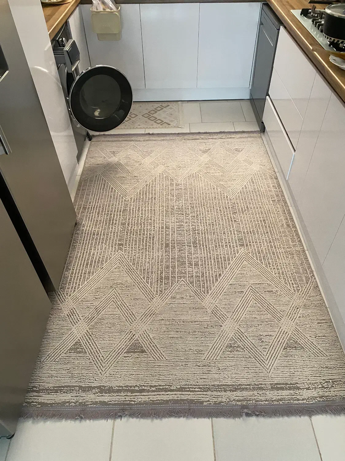 فرش اشپزخانه|فرش|بیرجند, |دیوار