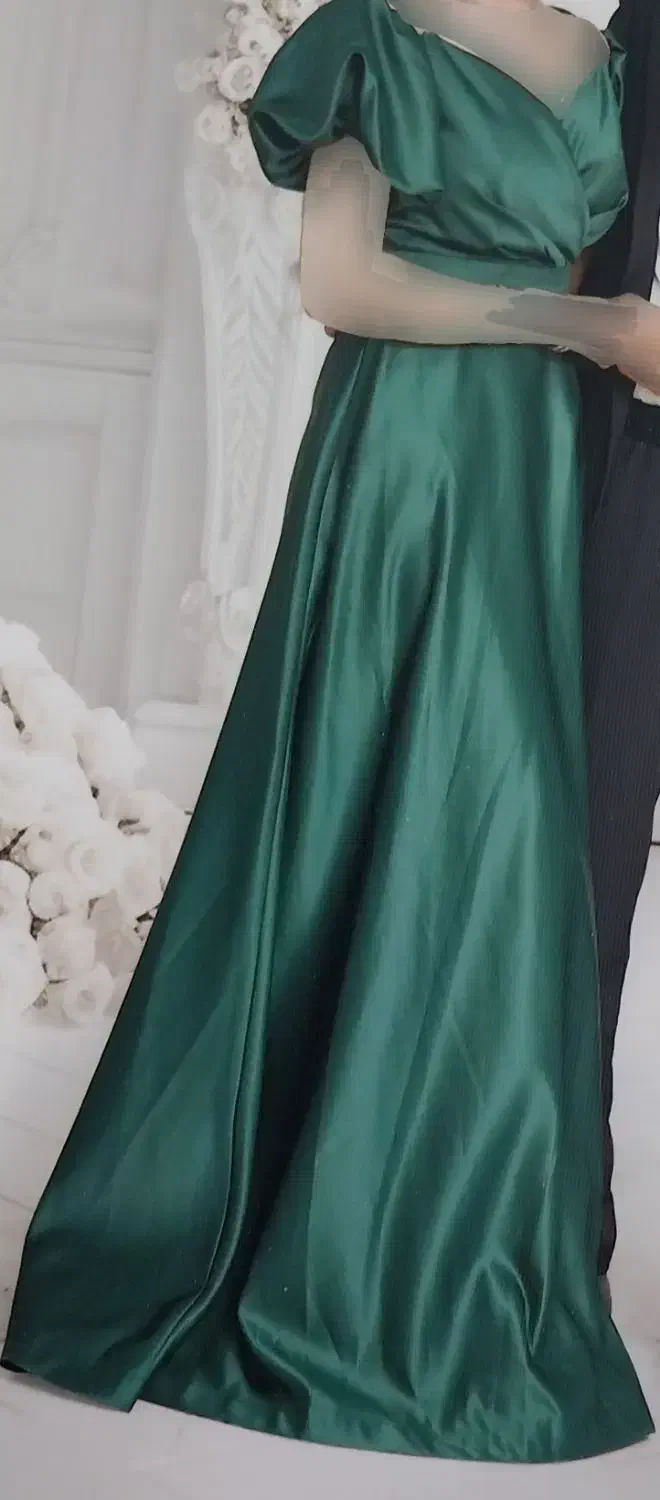 لباس مجلسی|لباس|کبودرآهنگ, |دیوار