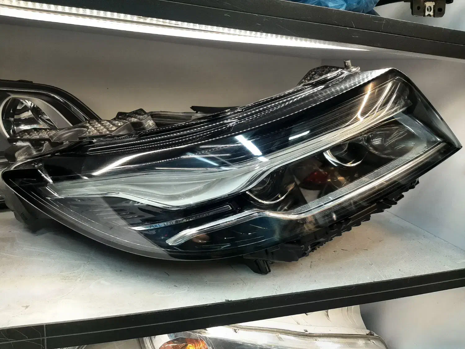 چراغ جلو دیگنیتی|قطعات یدکی و لوازم جانبی|تهران, نیروی دریایی|دیوار