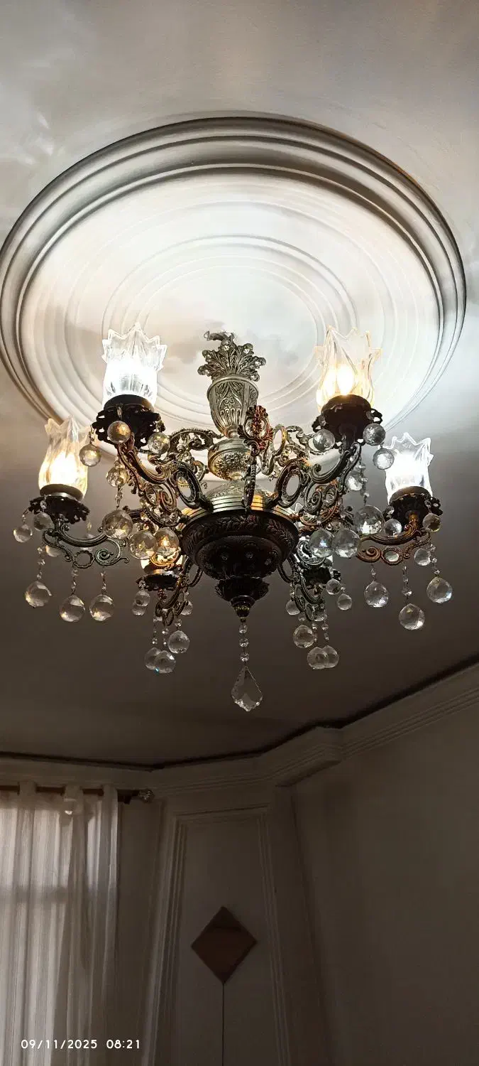 لوستر ۶شاخه سالم و تمیز|لوستر و چراغ آویز|مشهد, شهید رضوی|دیوار