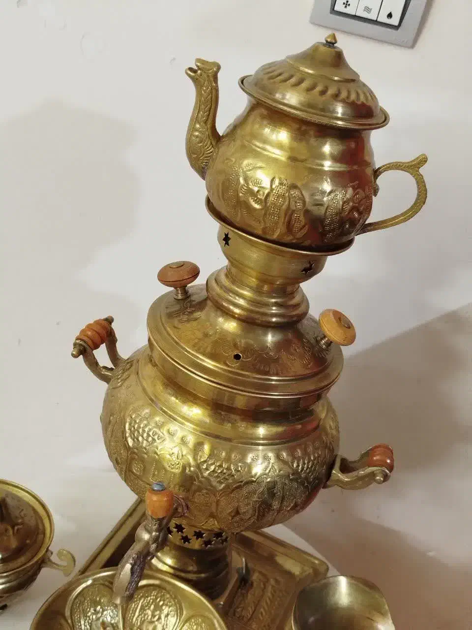 سماور برنجی|صنایع دستی و سایر لوازم تزئینی|بروجرد, |دیوار