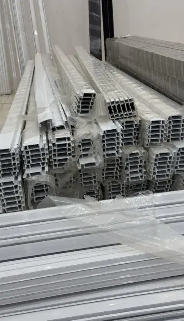 پخش عمده انواع لاین نوری لاینر نوارریسه|لامپ و چراغ|اهواز, نادری|دیوار