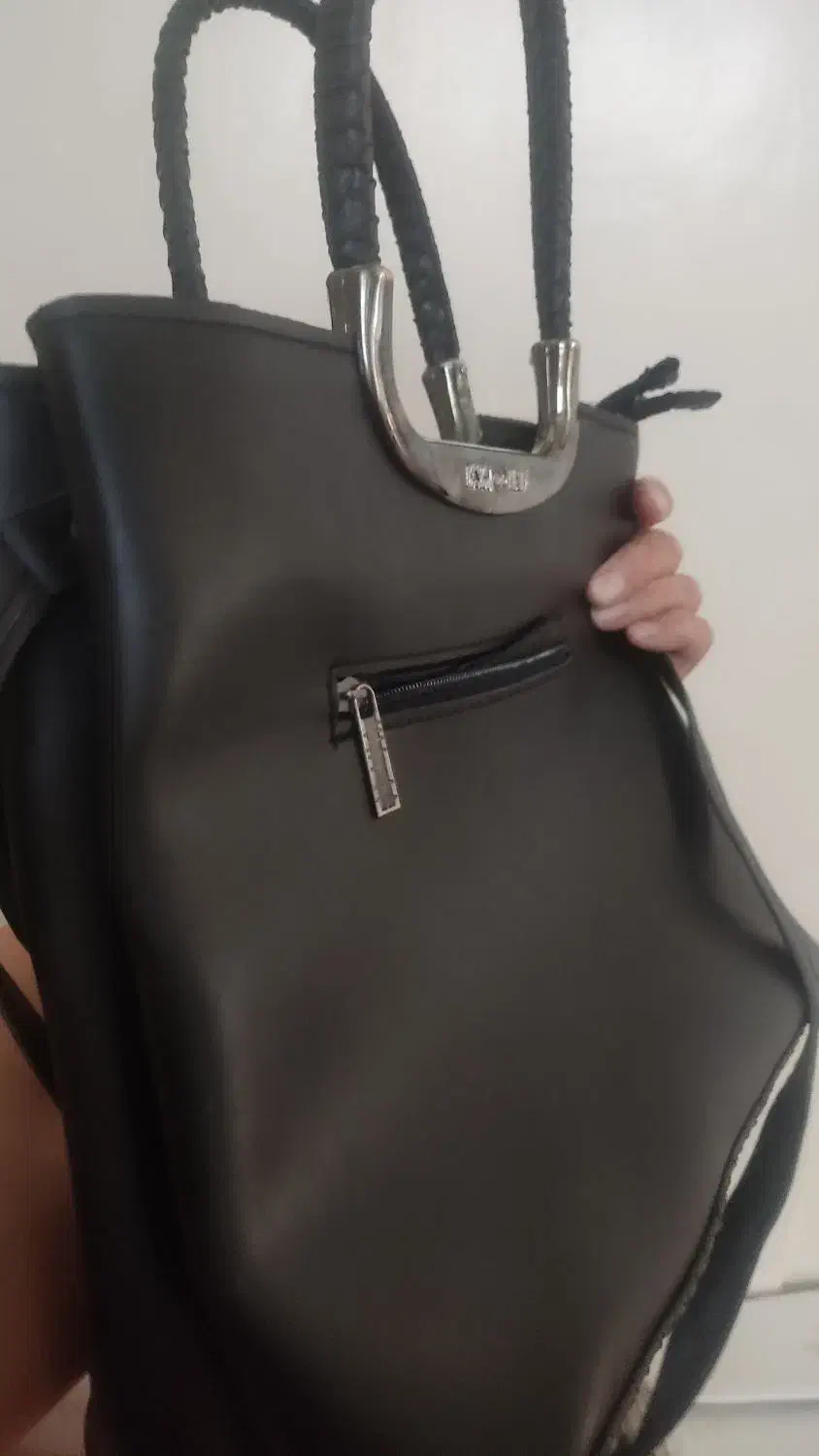 کیف چرم اصلا استفاده نشده|کیف، کفش، کمربند|تویسرکان, |دیوار