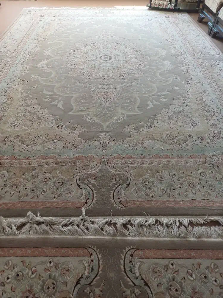 فرش ۱۲ متری گردویی سالم و تمیز|فرش|قهدریجان, |دیوار