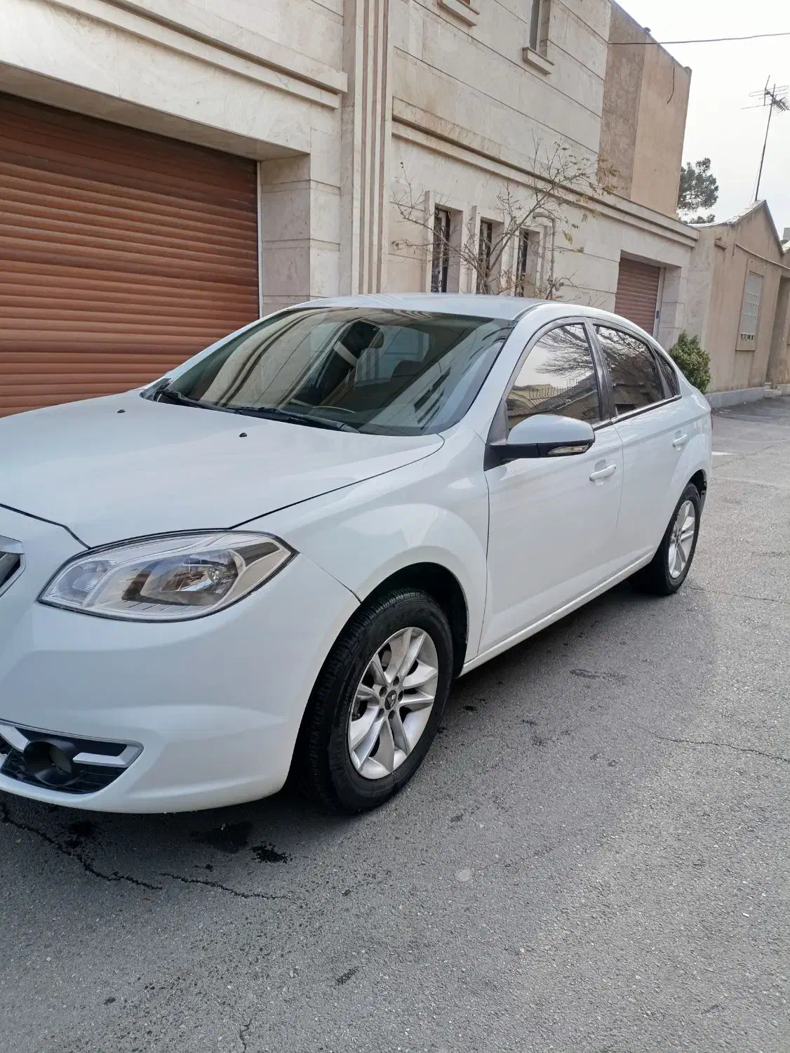 برلیانس 330 دنده|خودرو سواری و وانت|فردیس, فردیس|دیوار