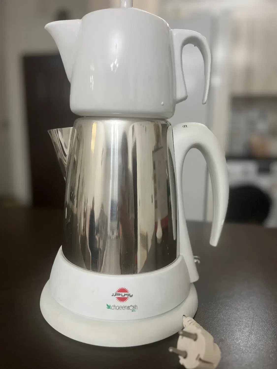 کاملا نو هستش|سماور، چای‌ساز، قهوه‌ساز|هشتگرد, شهرک اداری|دیوار