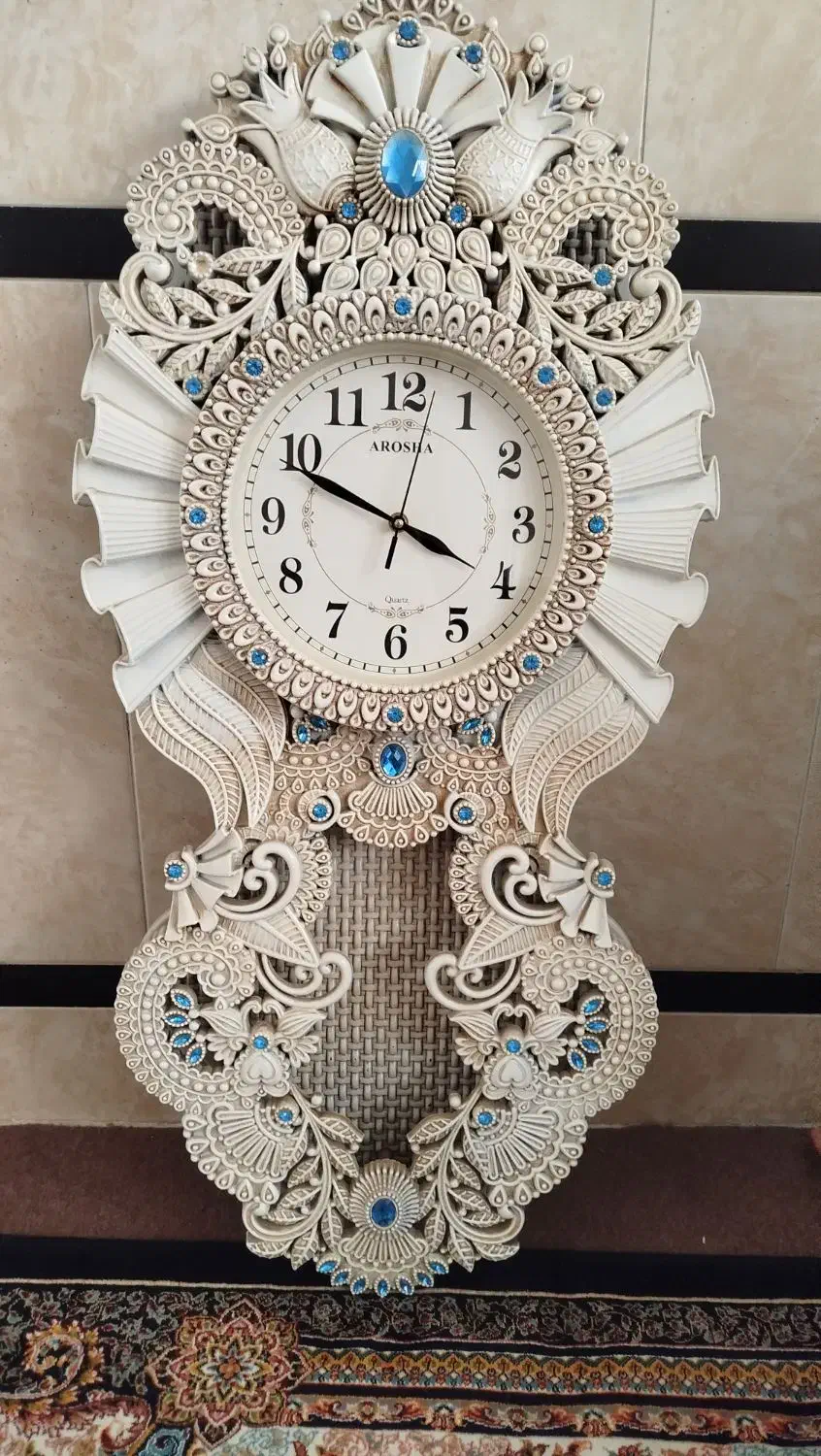 ساعت|ساعت دیواری و تزئینی|قم, قلعه کامکار|دیوار