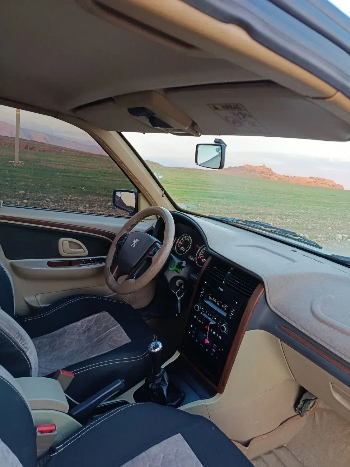 پژو پارسtu5 مدل ۹۸|خودرو سواری و وانت|خرم‌آباد, |دیوار