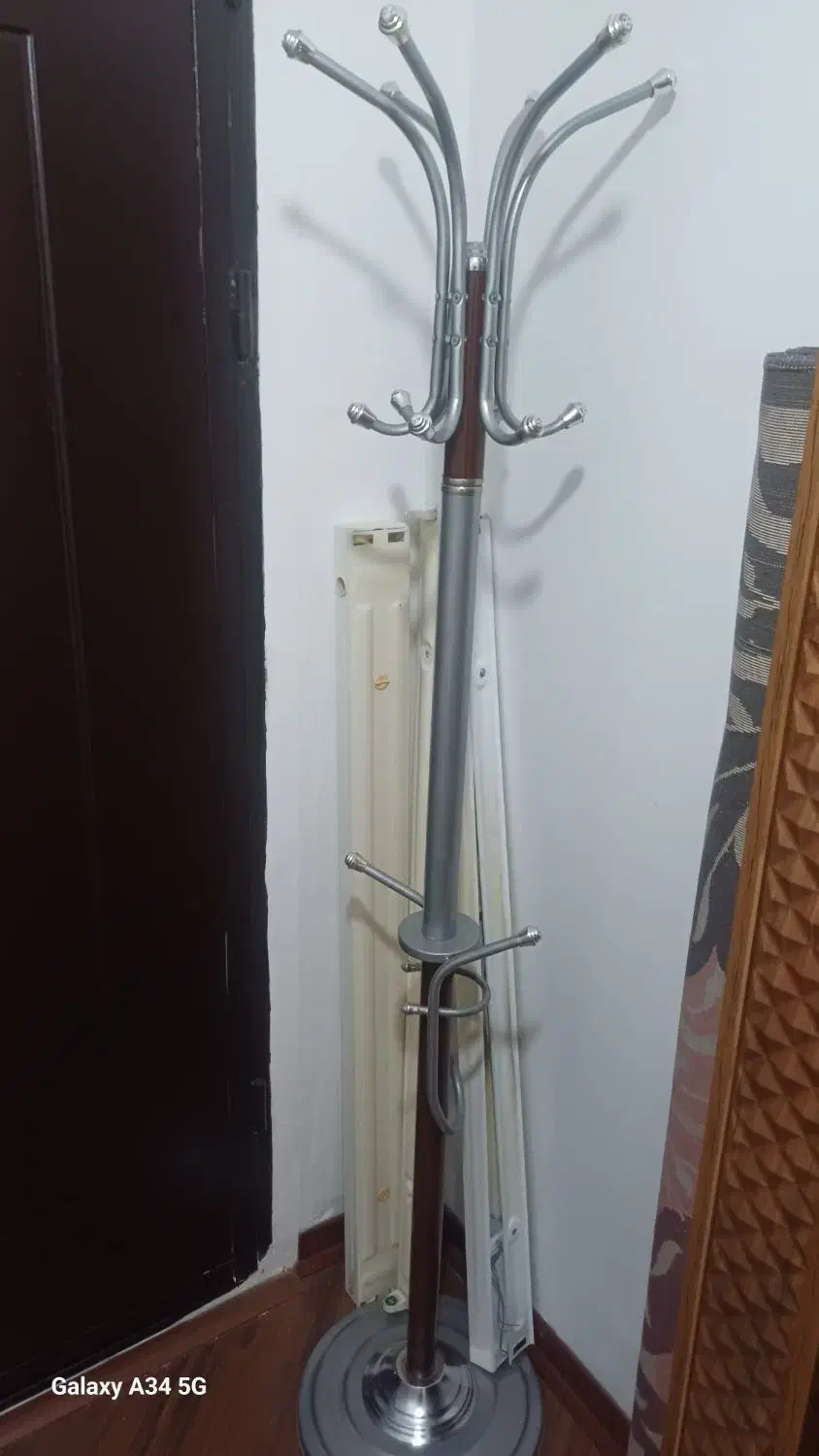 چوب لباسی فلزی|مبلمان خانگی و میز عسلی|جم, |دیوار