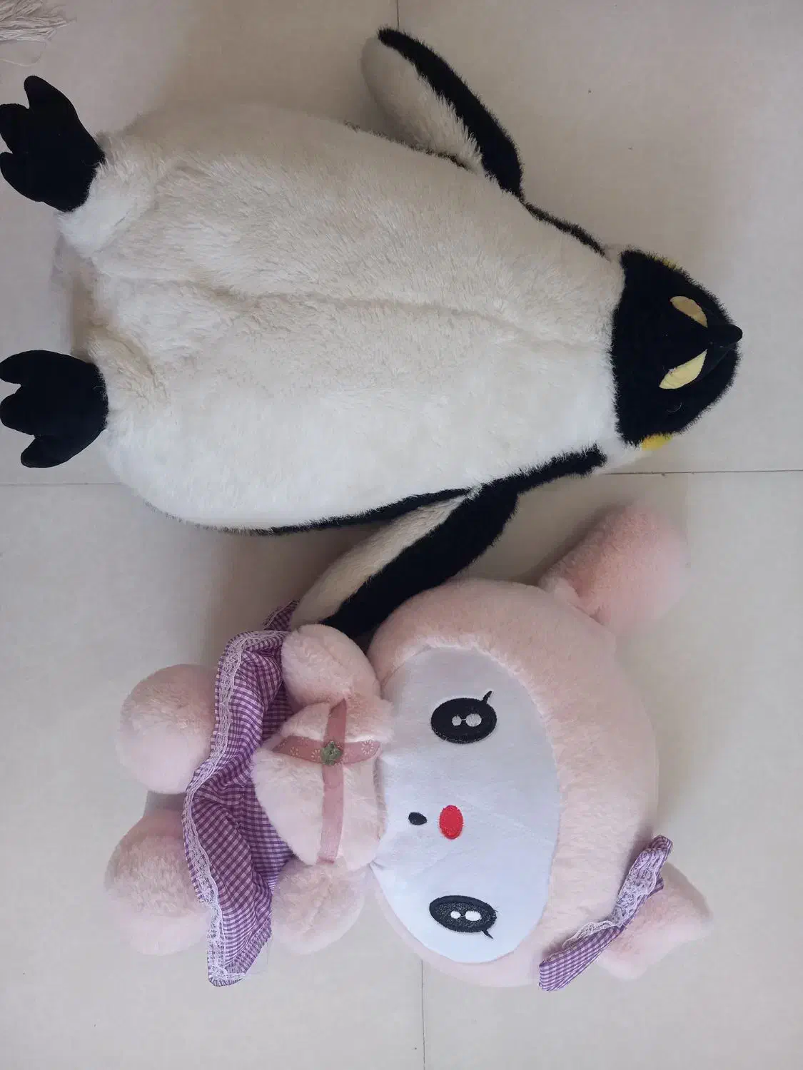 عروسک|اسباب‌بازی بچه|قدس, شهرک فرزان|دیوار