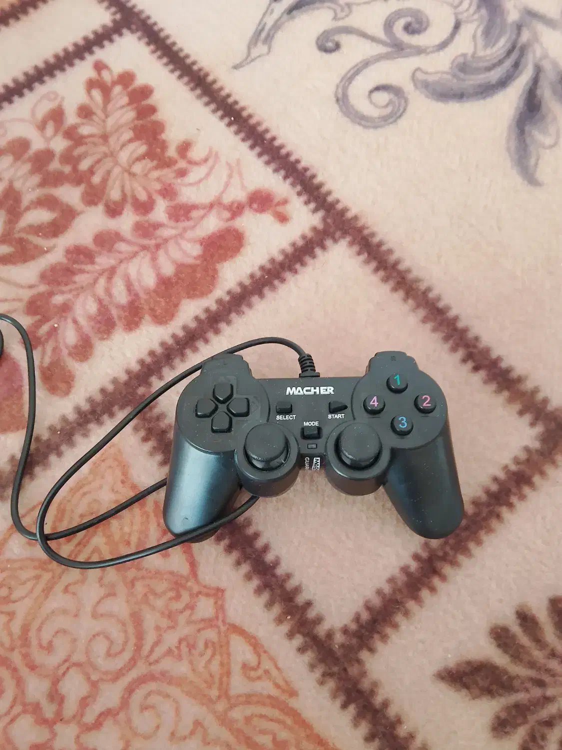 دسته کامپیوتر کاملا نو.فقط یه بار تست شده|قطعات و لوازم جانبی رایانه|قنوات, |دیوار