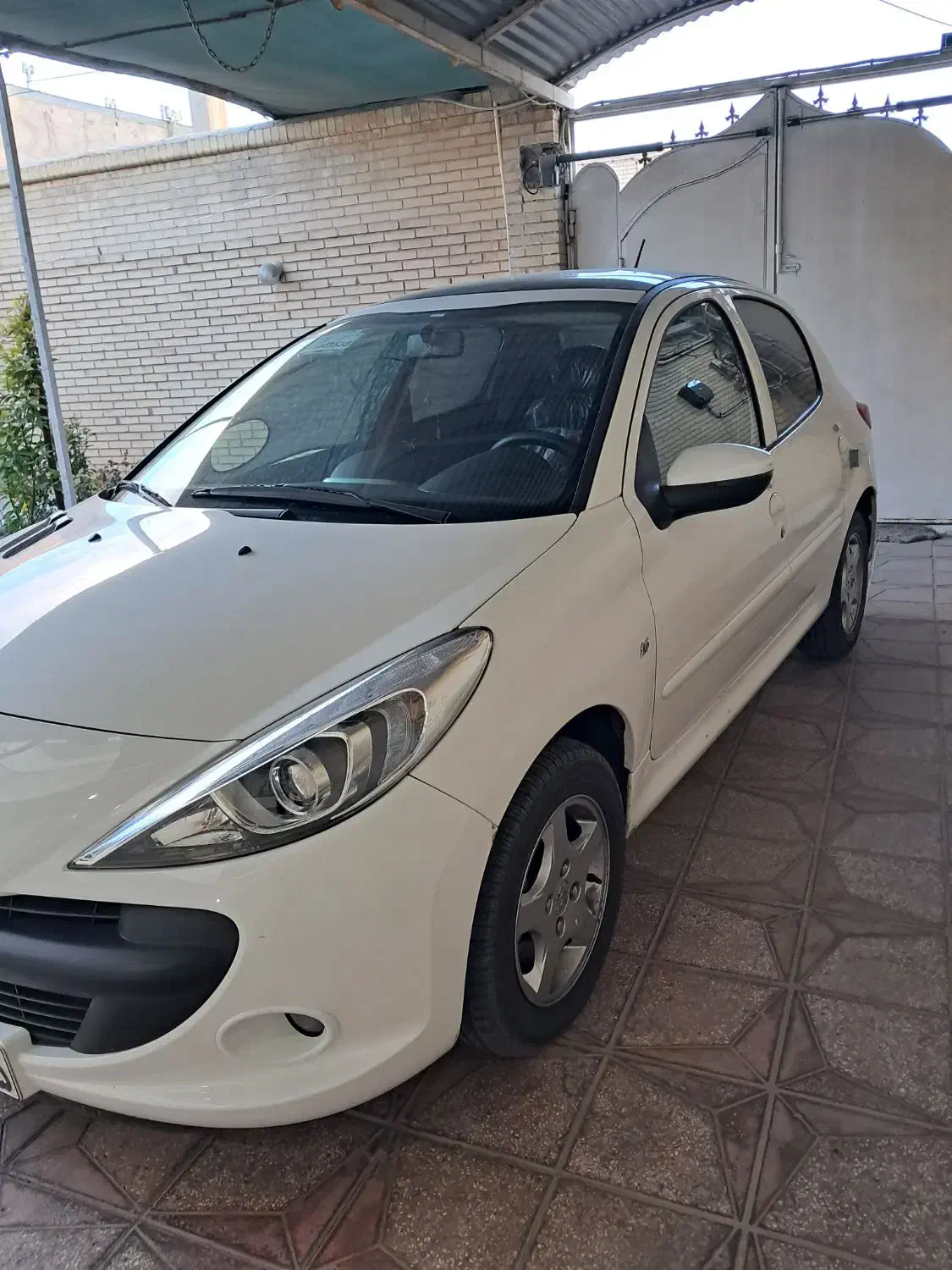 207 پانا 1402|خودرو سواری و وانت|سیرجان, |دیوار