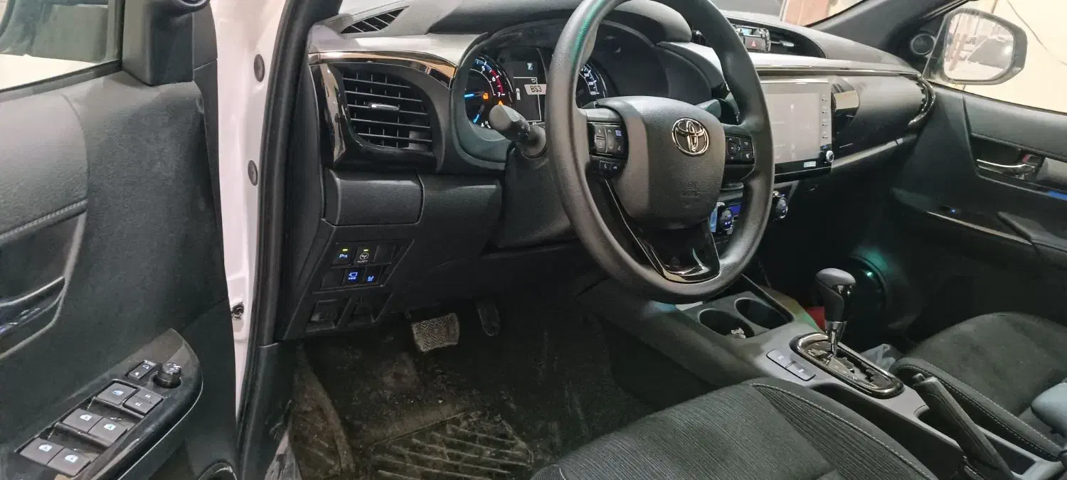 ادونچر6سلیندر 2024  نیمه فول -صفر کیلومتر سفیدصدفی|خودرو سواری و وانت|خرمشهر, |دیوار