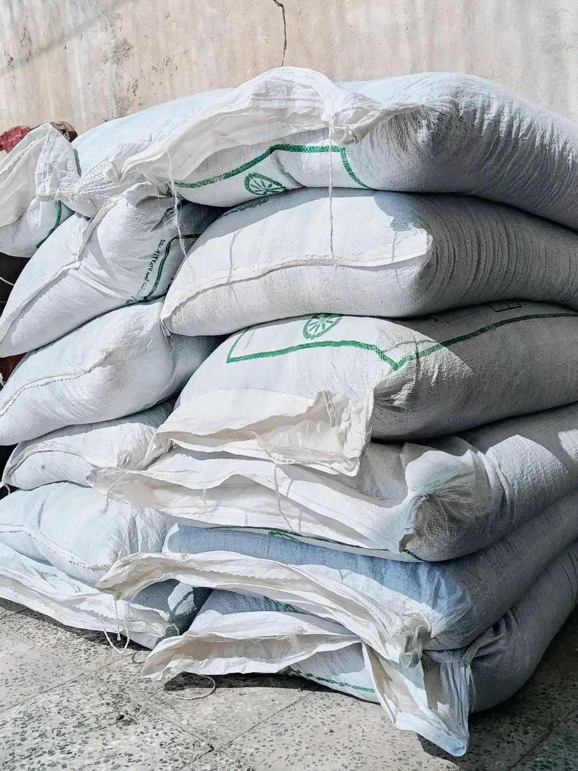 کود سیاه سوپر فسفات تریپل ۴۶ درصد|خدمات باغبانی و درختکاری|دره شهر, |دیوار