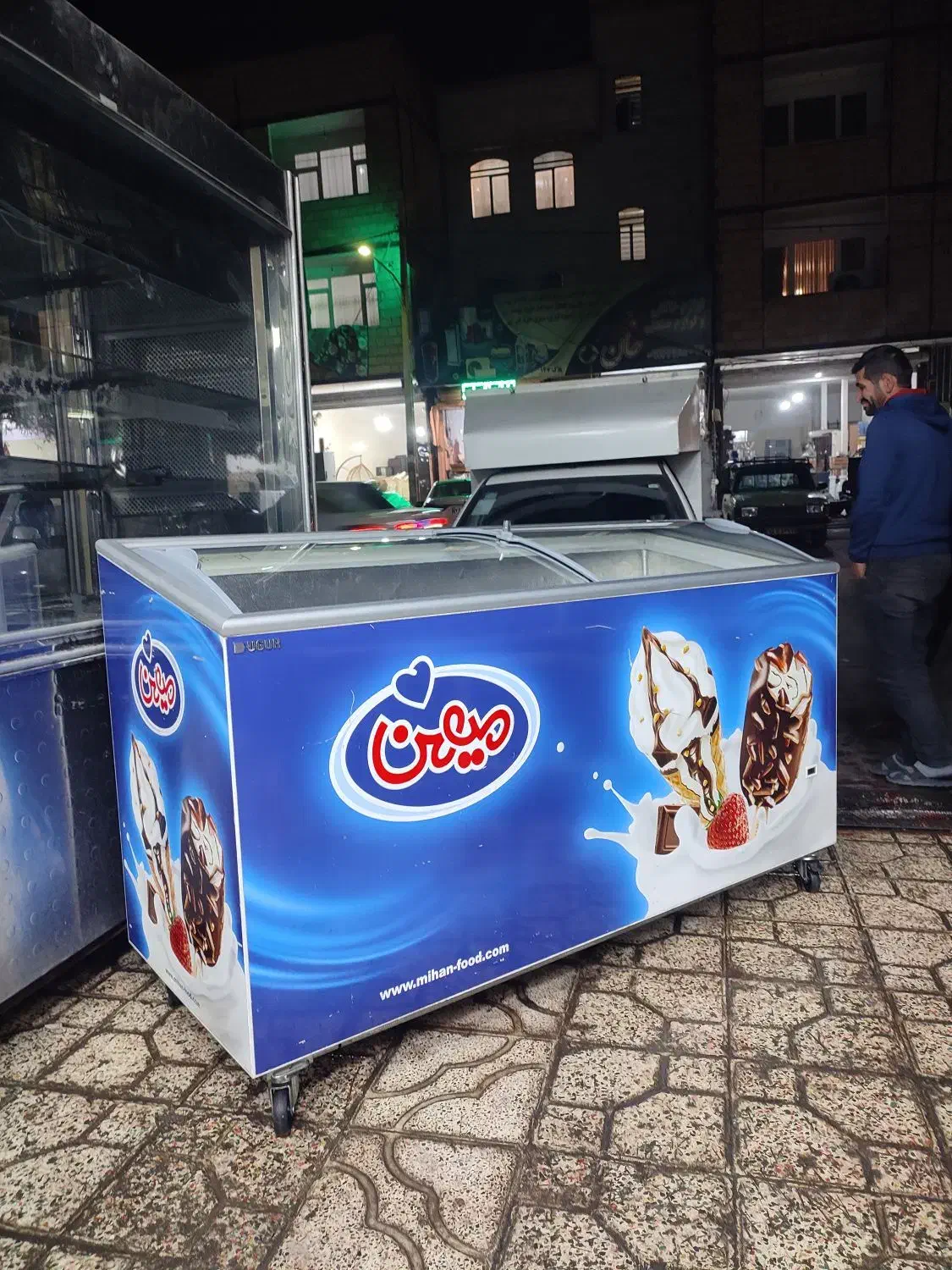 فریزر صندوقی 600لیتری اگور در حد نونو|فروشگاه و مغازه|نسیم‌شهر, |دیوار