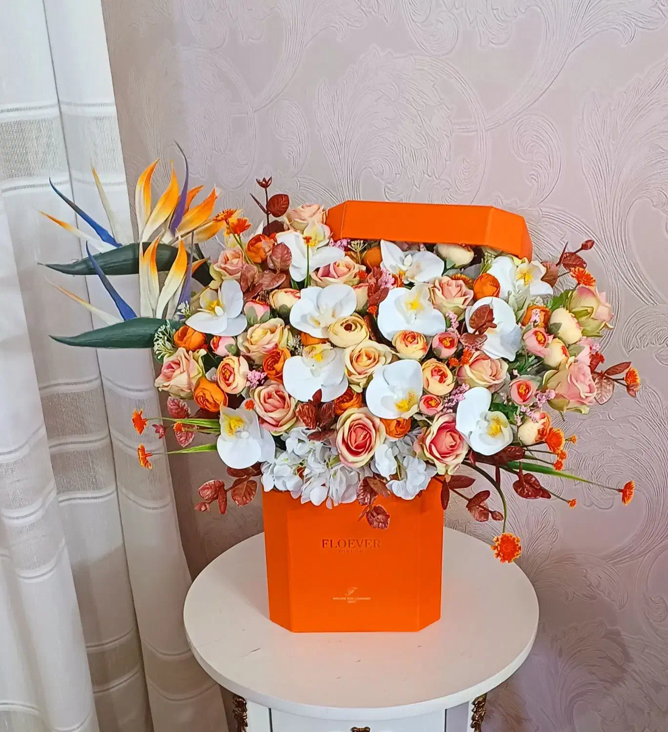 زیبا ترین باکس گل مصنوعی با پیک رایگان|گل مصنوعی|شیراز, معالی‌آباد|دیوار