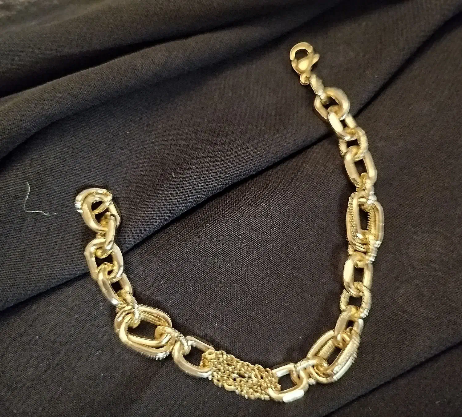 دستبند طرح طلا رنگ ثابت نو|بدلیجات|مراغه, |دیوار