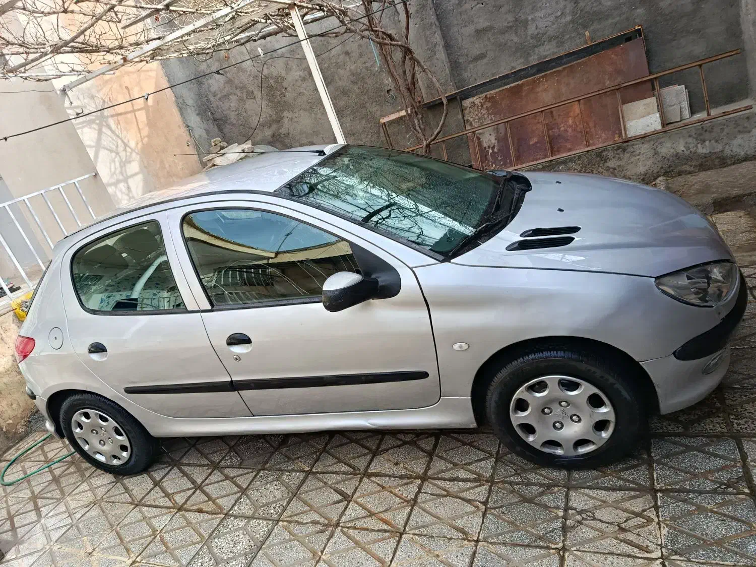 206تیپ 3|خودرو سواری و وانت|بروجرد, |دیوار