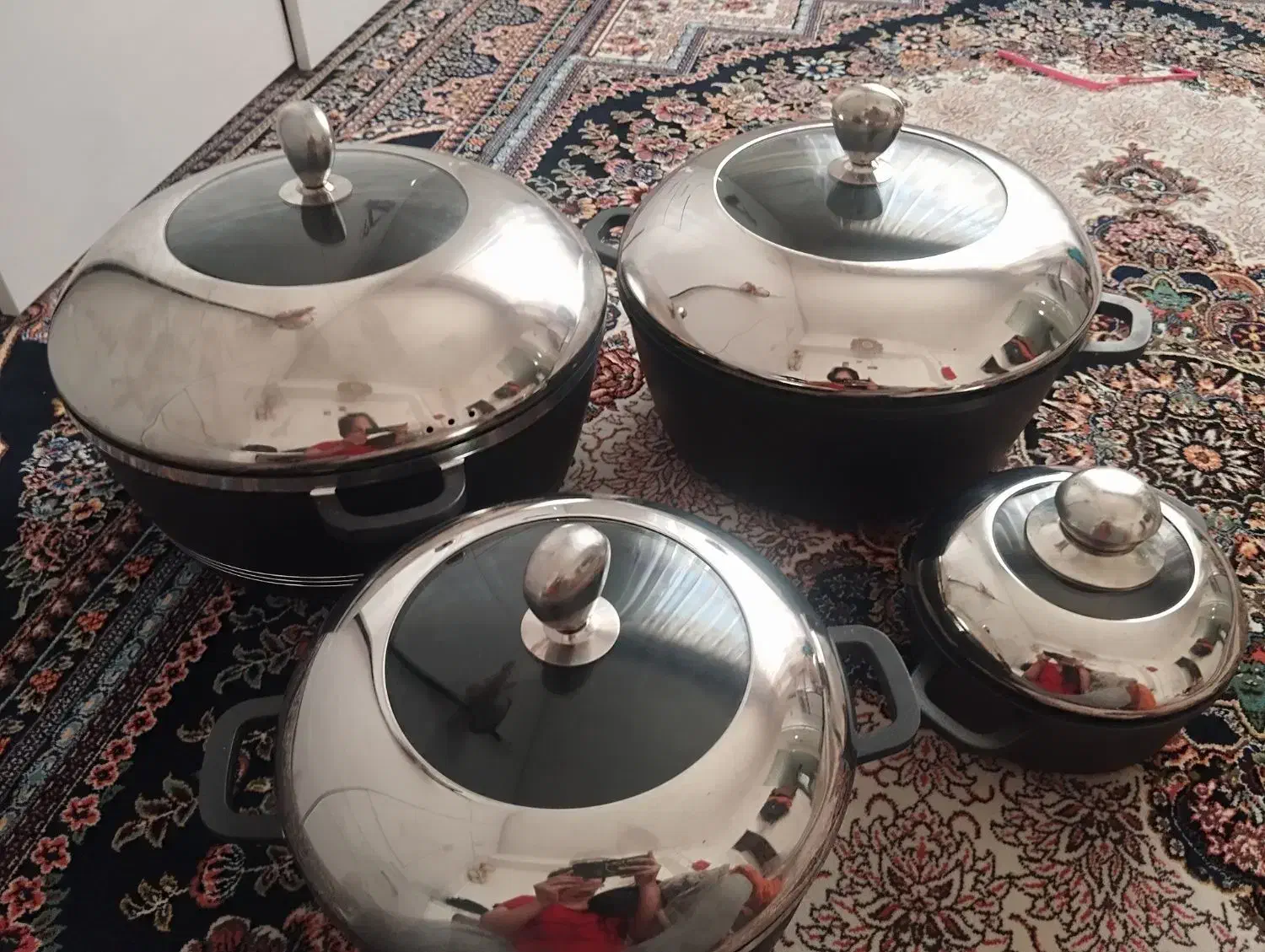 قابلمه های چدن اصل|ظروف پخت‌وپز|قروه, |دیوار