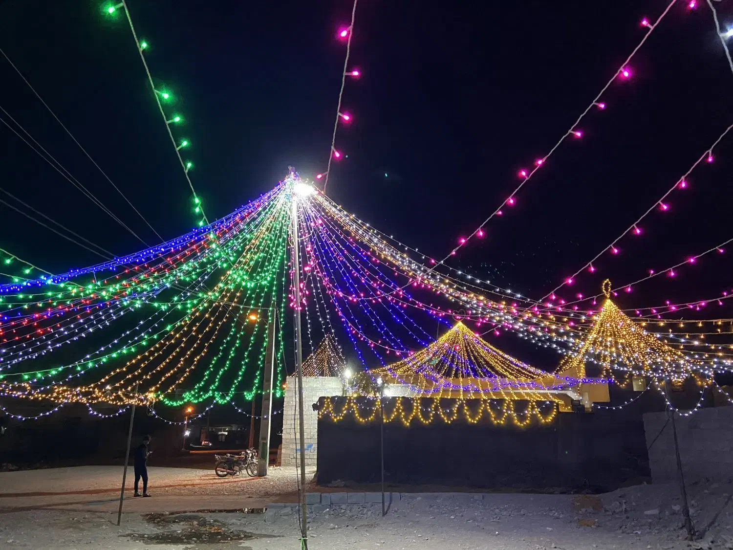 ریسه آرایی|ریسه و چراغ تزئینی|میناب, |دیوار