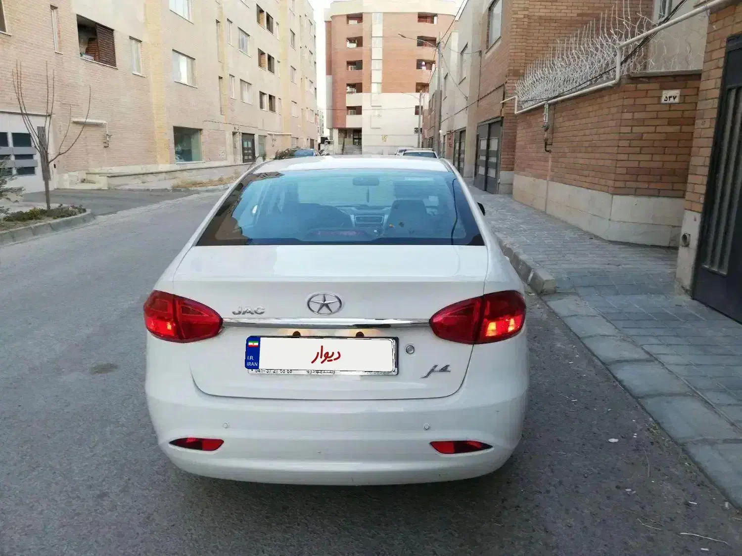 جک j4 مدل ۱۴۰۲|خودرو سواری و وانت|اصفهان, بهارستان|دیوار