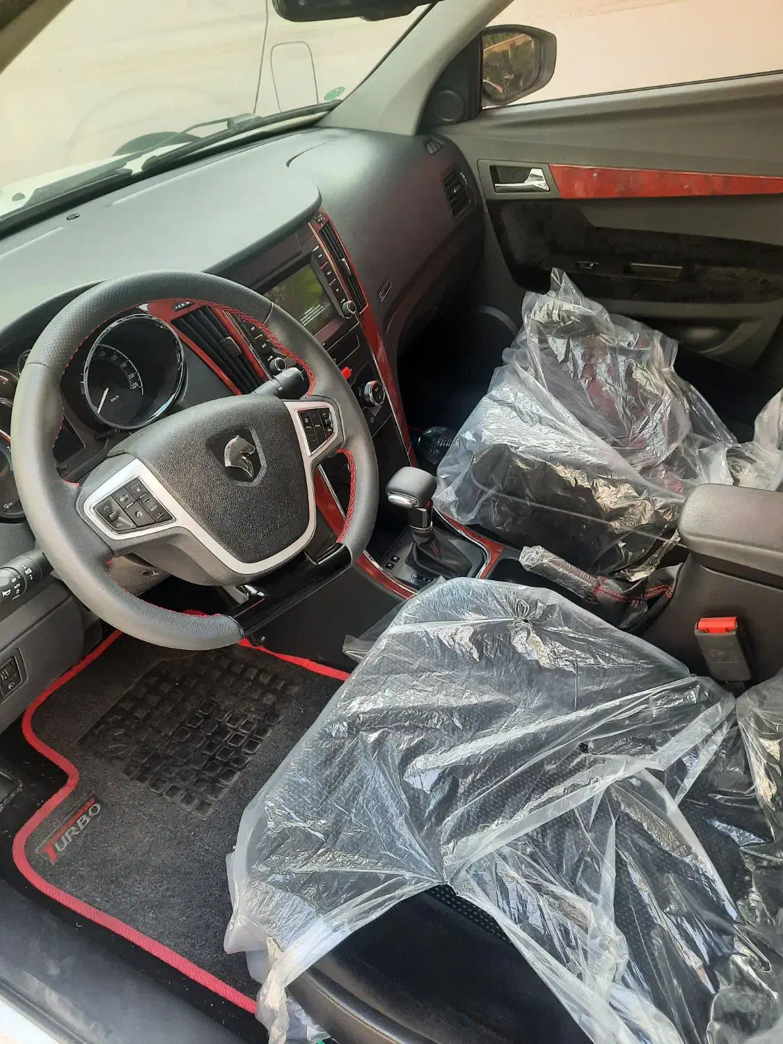 دنا پلاس اتومات آپشنال فول 1403|خودرو سواری و وانت|رشت, بلوار گیلان|دیوار