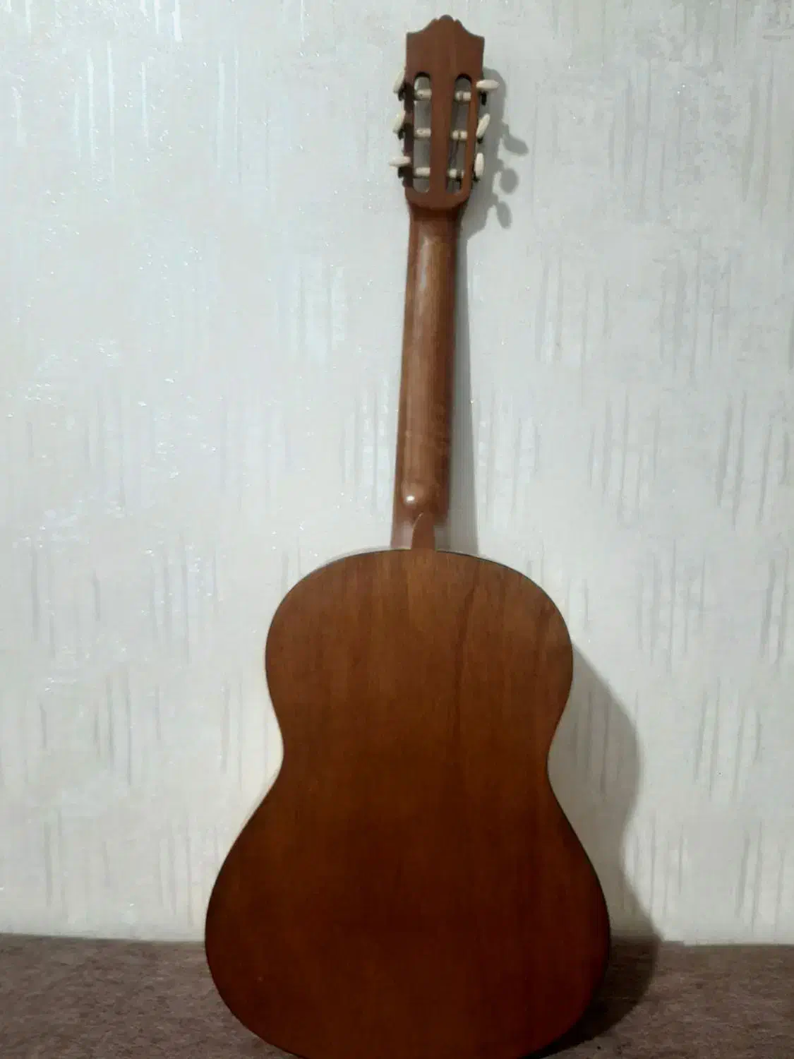 گیتار یاماهاc40 بدون خط و خش|گیتار، بیس، امپلیفایر|خان ببین, |دیوار