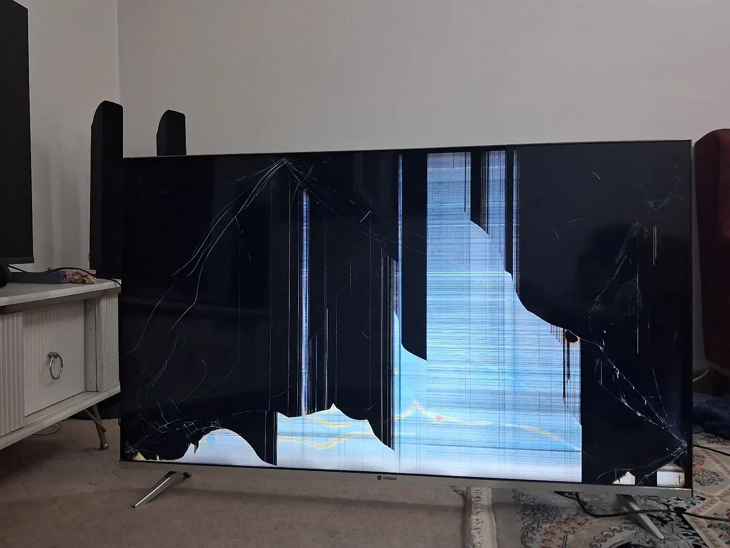 تلوزیون LED اسنووا|تلویزیون و پروژکتور|تهران, جوادیه تهرانپارس|دیوار