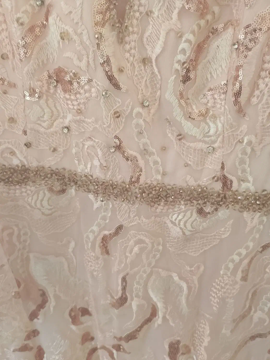 لباس مجلسی|لباس|دماوند, دماوند|دیوار