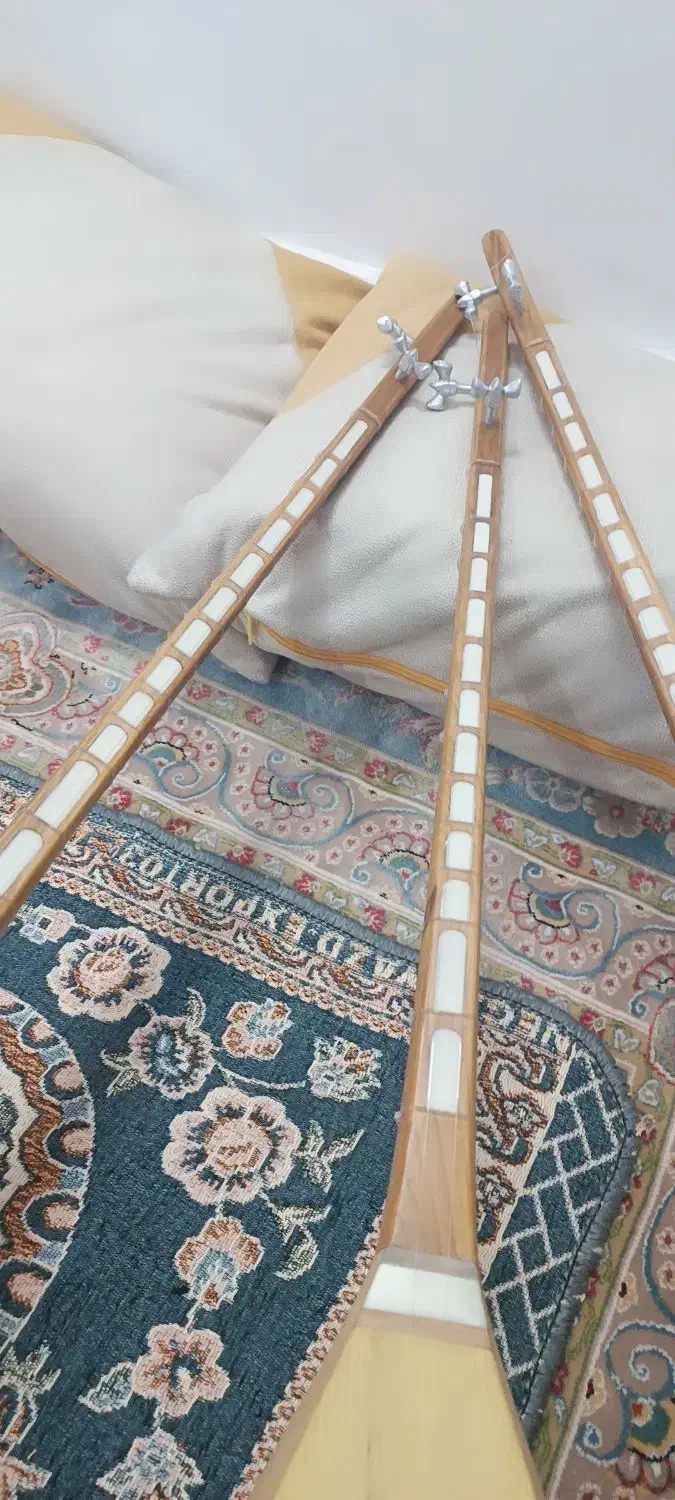 دوتار|سازهای سنتی|بجنورد, |دیوار