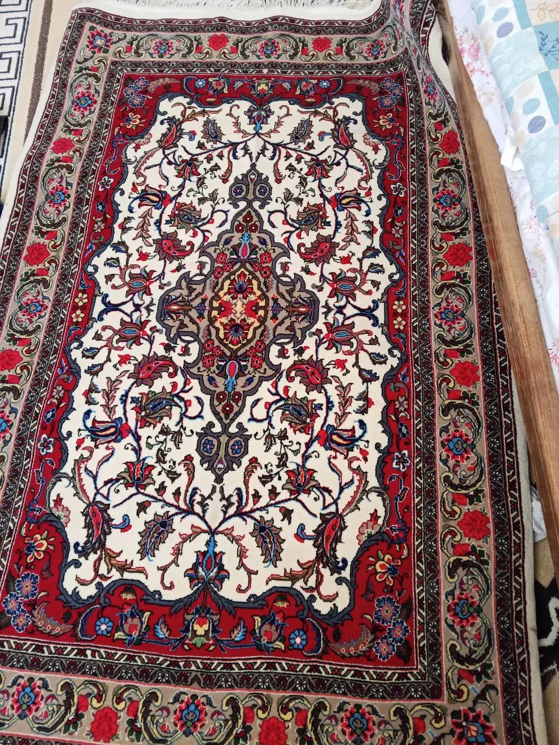 فرش زرنیم گل سرخ|فرش|همدان, |دیوار