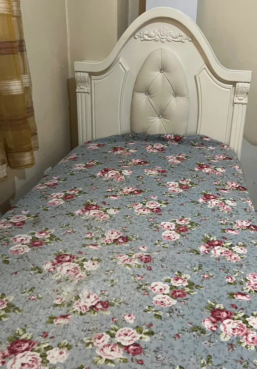 تخت همراه با تشک|تخت و سرویس خواب|هشتگرد, شهرک ارم شرقی|دیوار