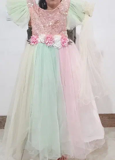 لباس عروس دخترانه|لباس|بومهن, |دیوار