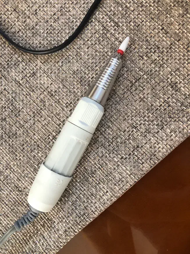 سوهان برقی و دستگاه یووی|آرایشی، بهداشتی، درمانی|کرج, اصفهانی‌ها|دیوار