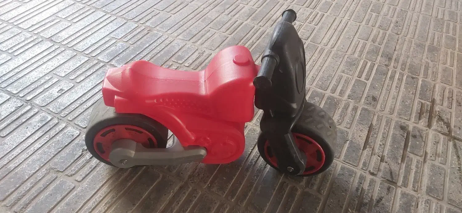 موتور تعادلی|اسباببازی بچه|اندیشه, اندیشه فاز ۱|دیوار