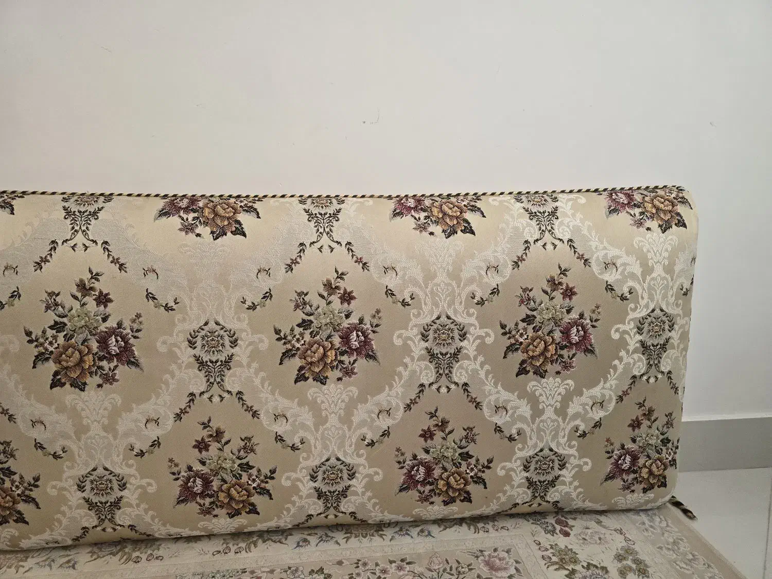 ۶عدد پشتی نو استفاده نشده|پشتی|سنندج, |دیوار