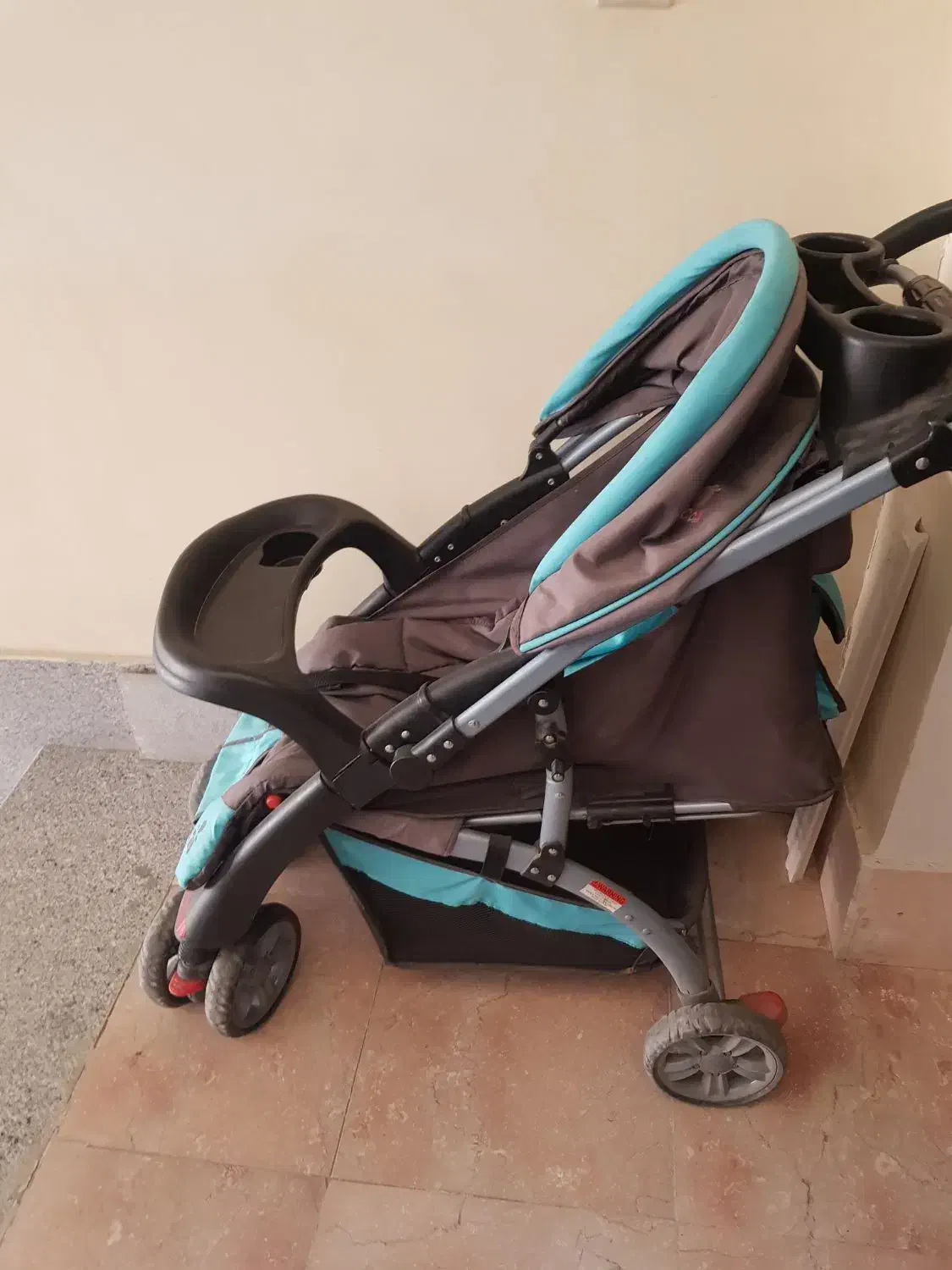 کالسکه|کالسکه و لوازم جانبی|اندیشه, اندیشه فاز ۳|دیوار