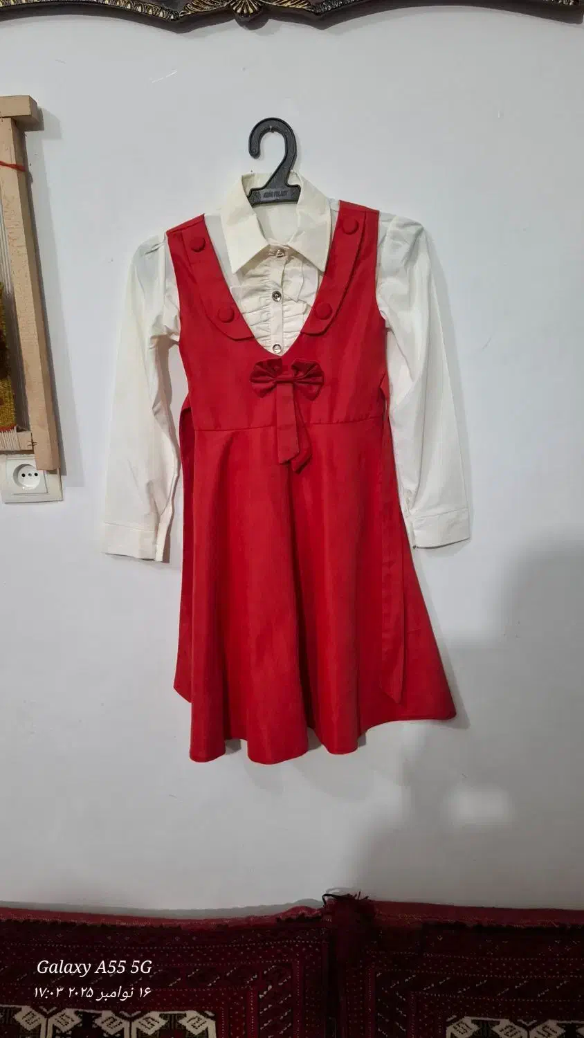 لباس مجلسی کودکانه|لباس|صحنه, |دیوار