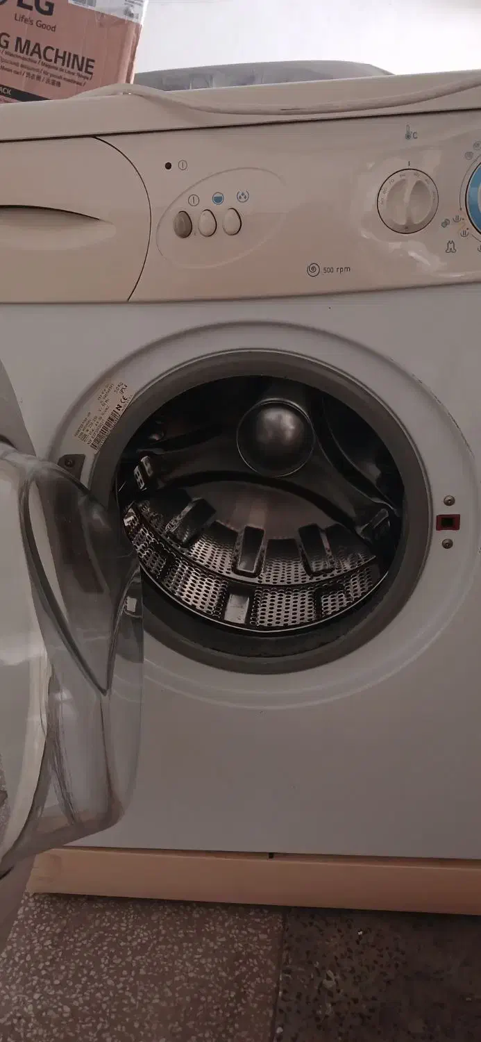 فروش ماشین لباسشویی ۵کیلویی،کارکرده مارک VEDETTE|ماشین لباسشویی و خشککن لباس|گنبد کاووس, |دیوار