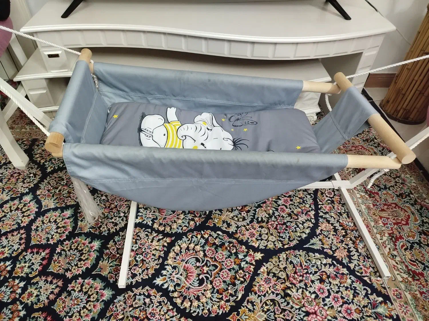 گهواره نوزاد|اسباب و اثاث بچه|زنجان, |دیوار