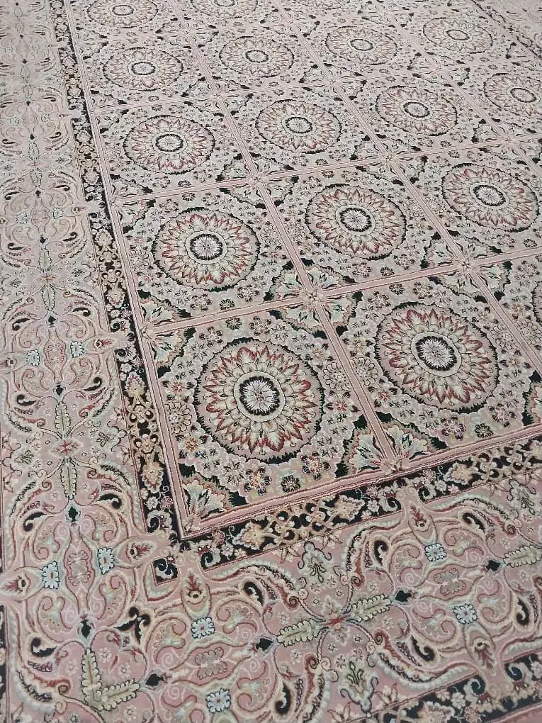 فروش فرش ابریشمی|فرش|رشت, عینک|دیوار