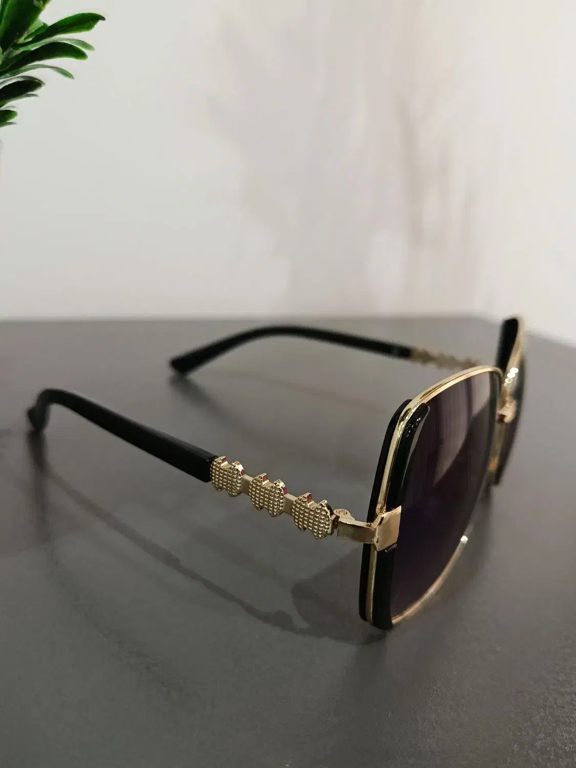 عینک آفتابی زنانه مارک دیکلور|زیورآلات و اکسسوری|کاشان, شهدا|دیوار