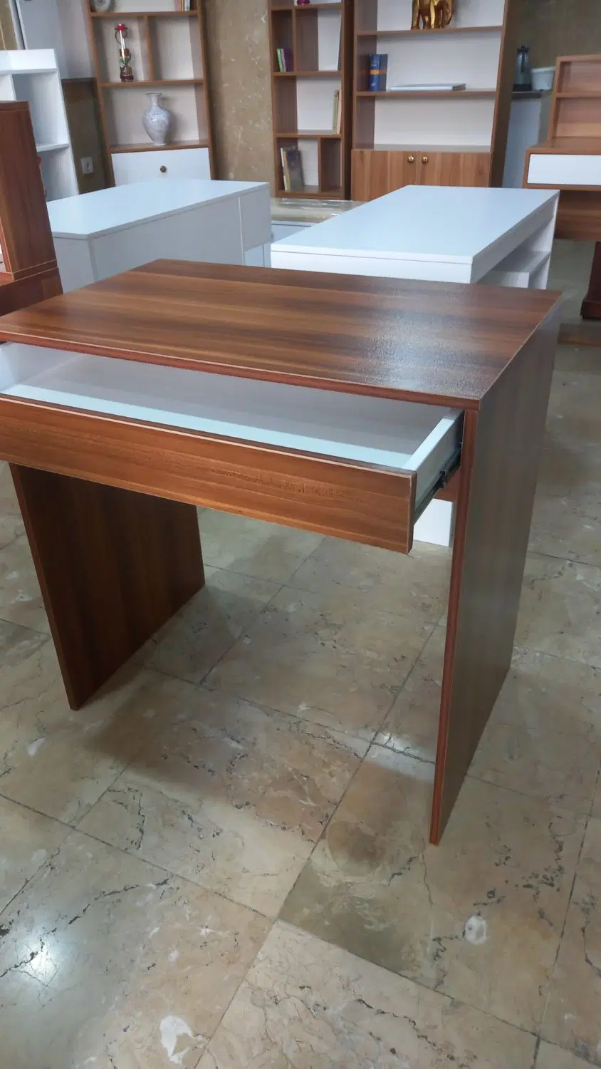 میز تحریر با ۱۲ ماه ضمانت کالا|میز تحریر و کامپیوتر|تهران, خانی آباد نو جنوبی|دیوار