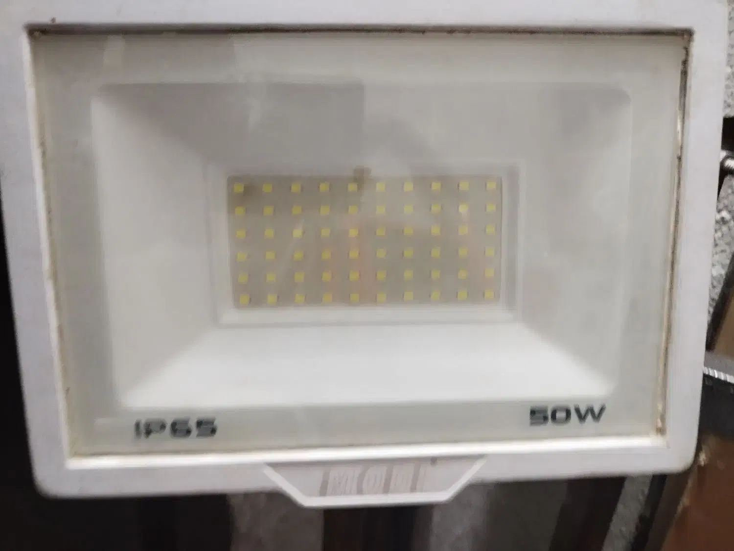 پرژکتور ۵۰ وات واقعی|لامپ و چراغ|کرج, شاهین‌ویلا|دیوار