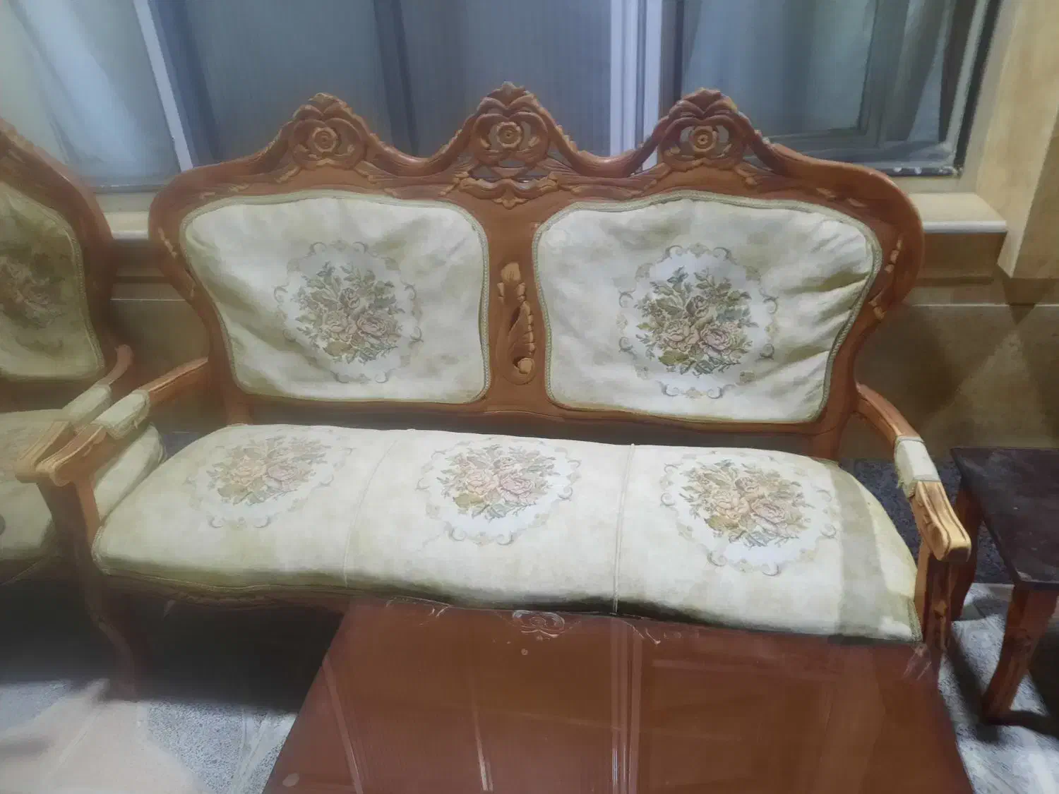 مبل|مبلمان خانگی و میز عسلی|اهر, |دیوار