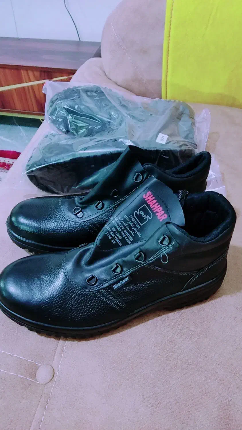 کفش کار ایمنی|کیف، کفش، کمربند|رفسنجان, |دیوار