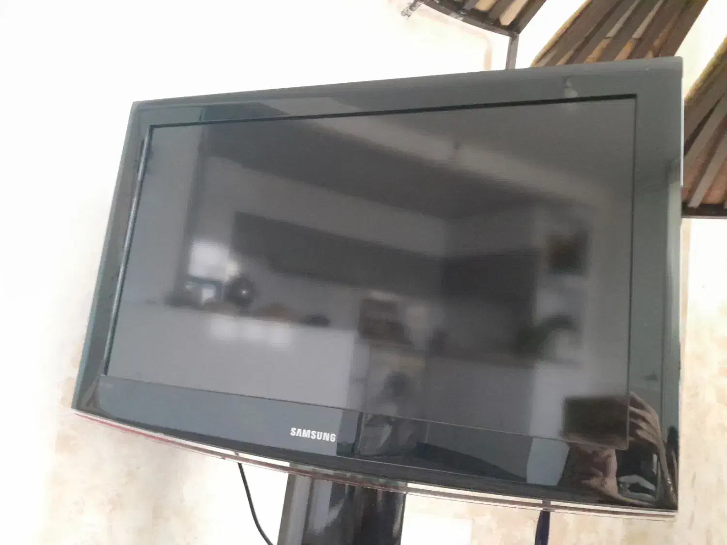 وسایل خانگی|تلویزیون و پروژکتور|مریوان, |دیوار