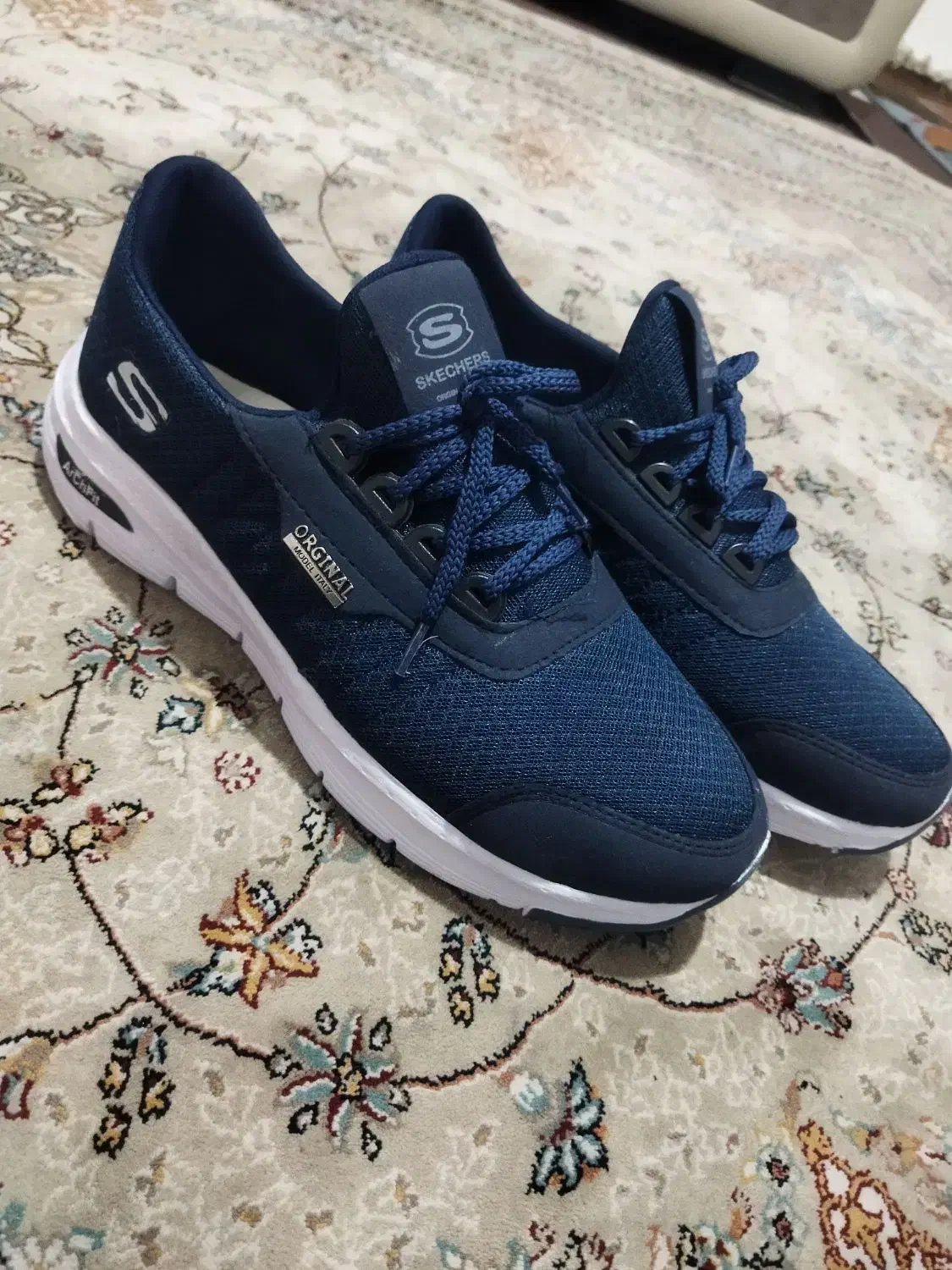 کفش اسکیچرز|کیف، کفش، کمربند|ارومیه, |دیوار